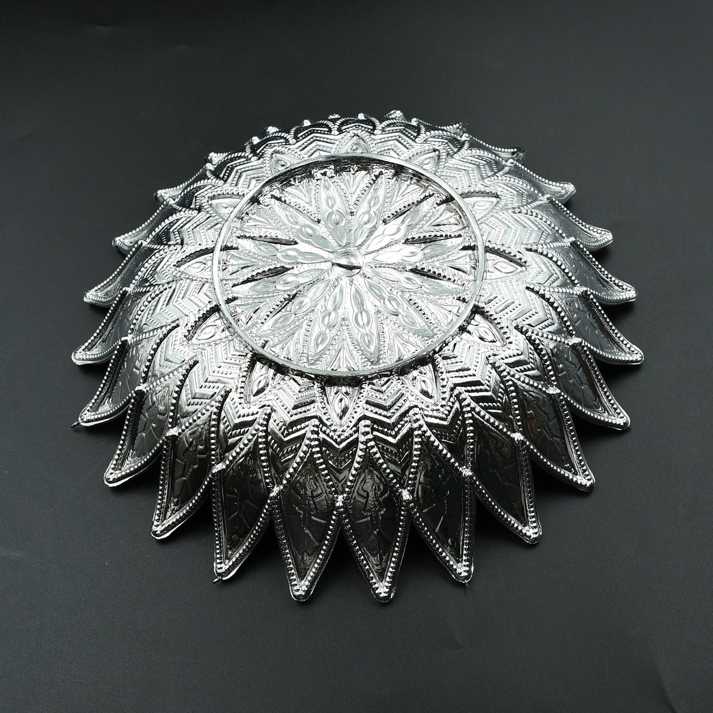 Plastic Silver Finish Serving Tray, Decorative Multipurpose Tray (1 Pc)