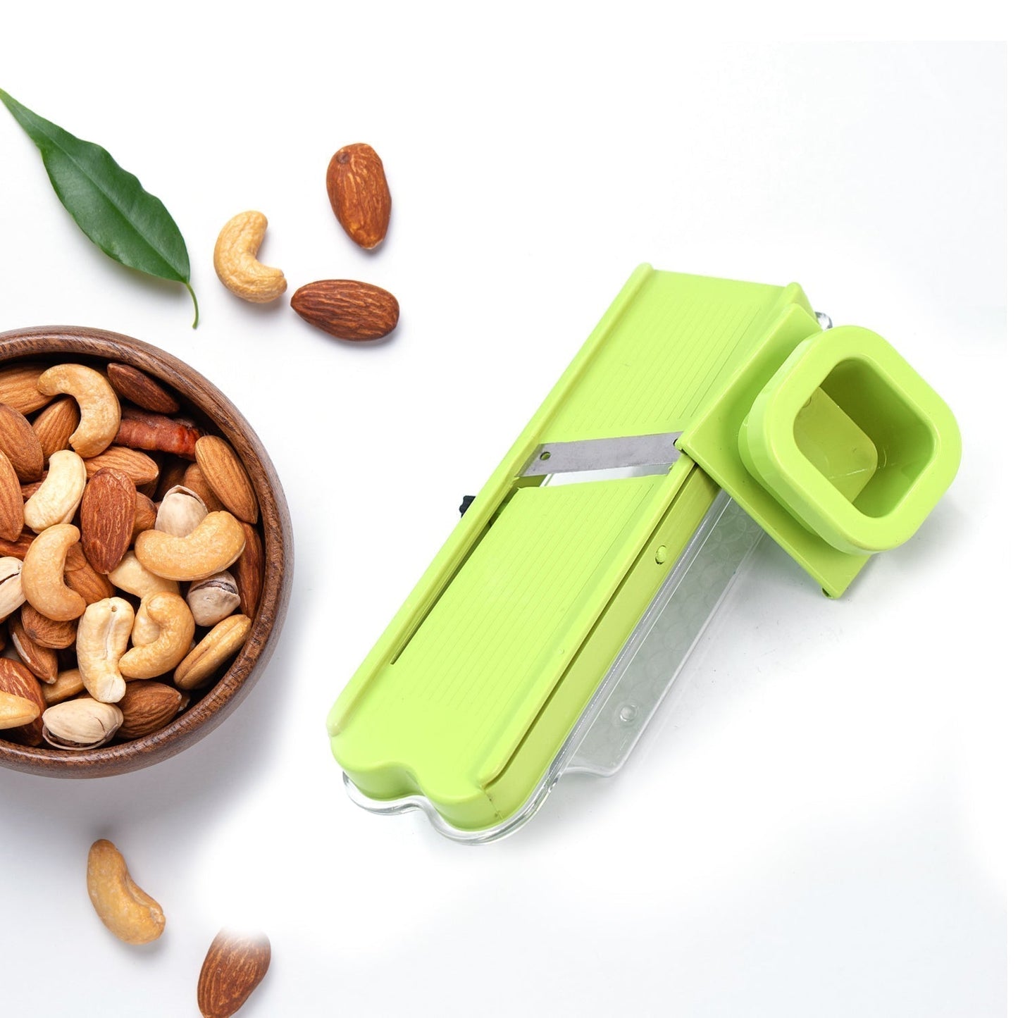 Stainless Steel Vegatable and Dry Fruit Slicer / Cutter