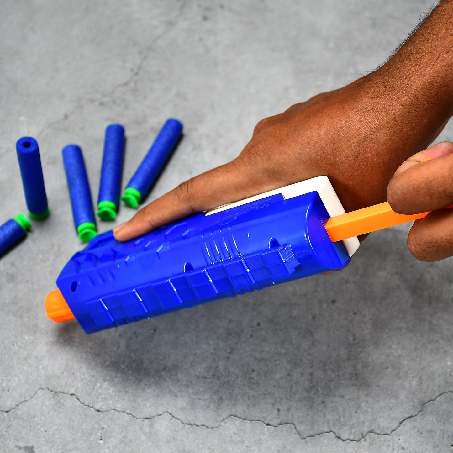 Hi-Arm Gun with 10x Foam Suction Bullets, ABS Plastic, Target Shooting
