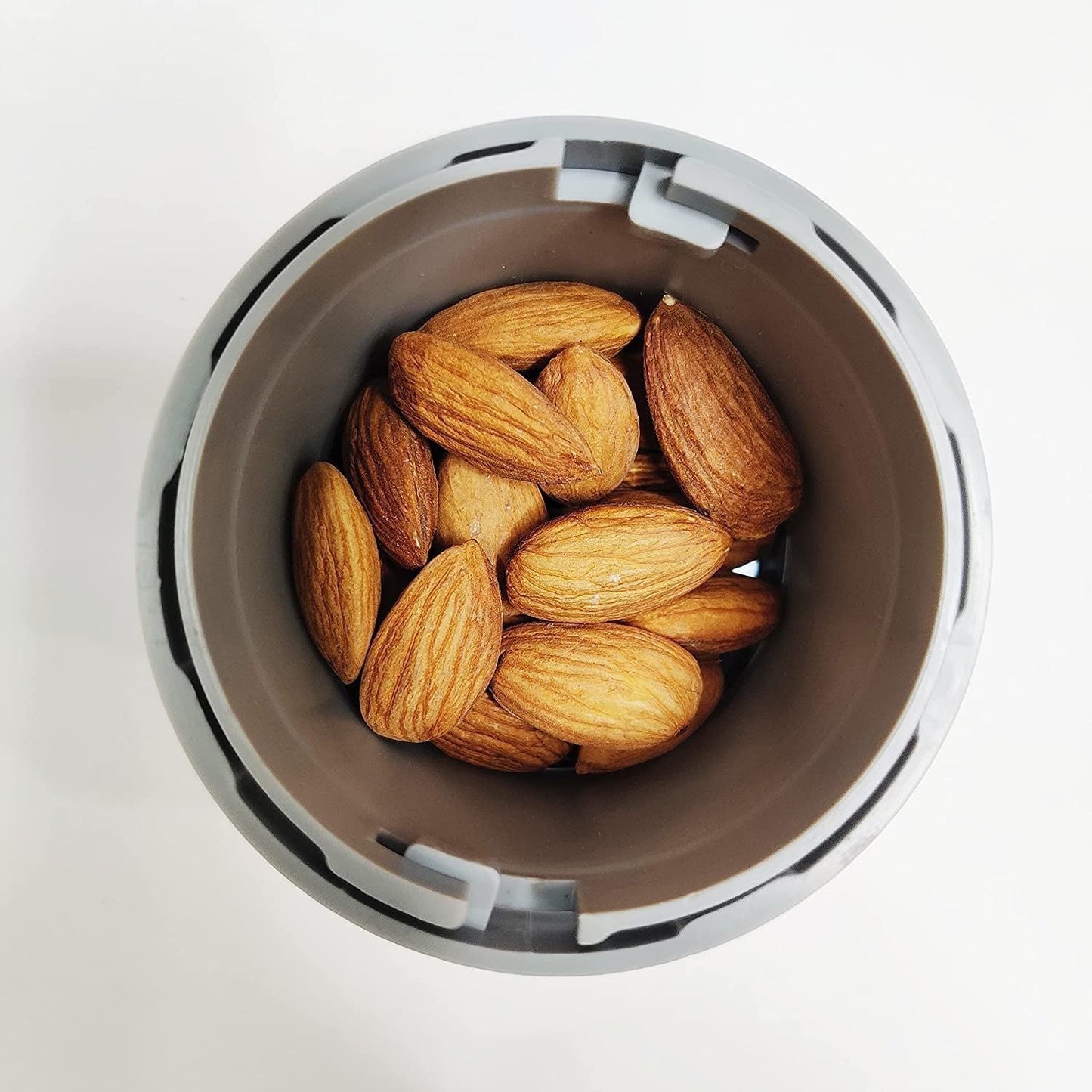 Plastic Dry Fruit and Paper Mill Grinder Slicer - 3-in-1 Blade for Chocolate and Butter, Standard, Multicolor