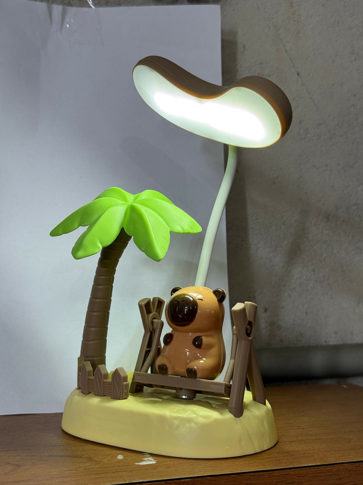 Kids Cartoon Desk Lamp with Cute Bear & Palm Tree Study Light