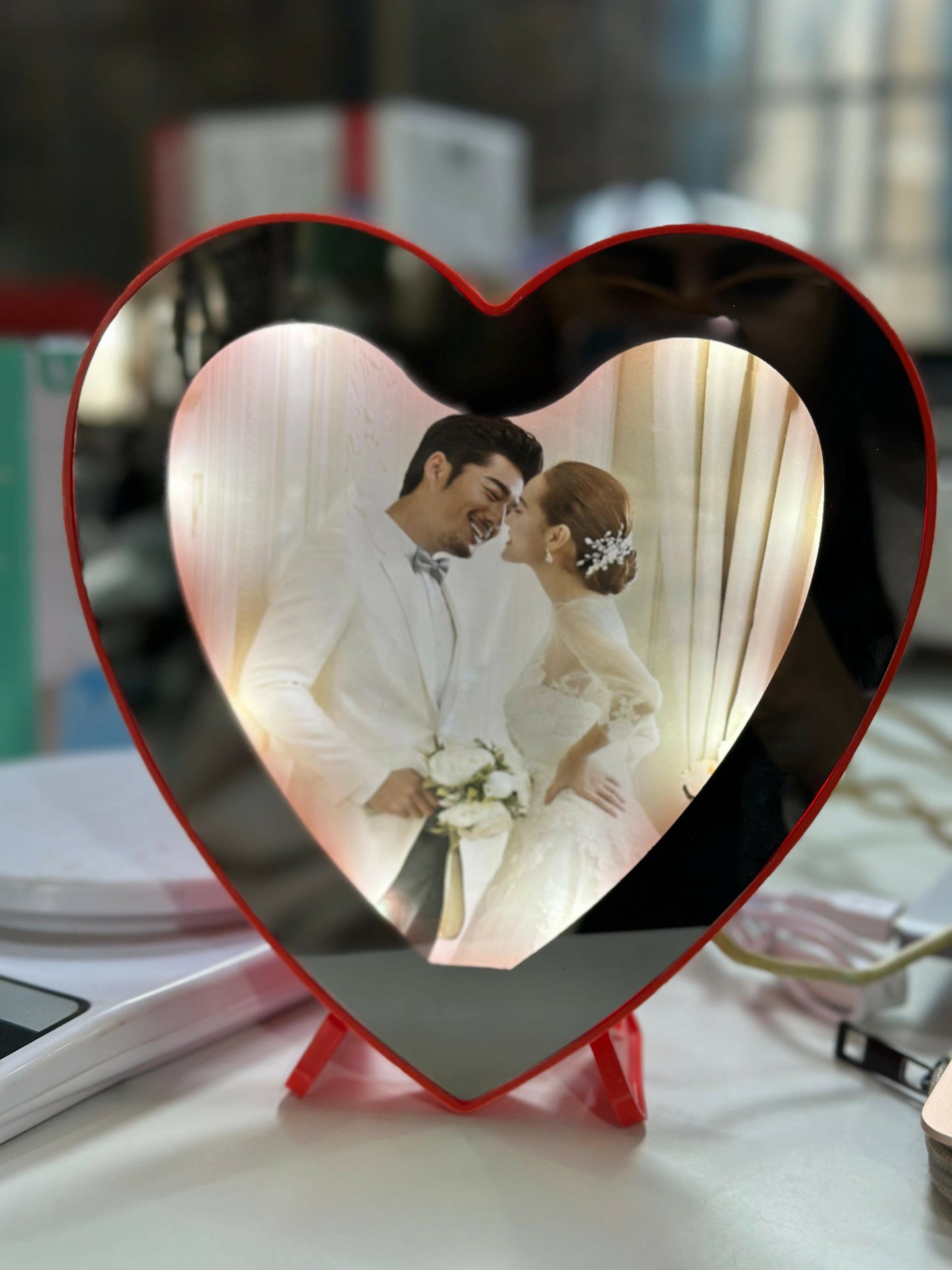 Red Heart Shape LED Night Lamp with Stand for Bedroom Table Decor