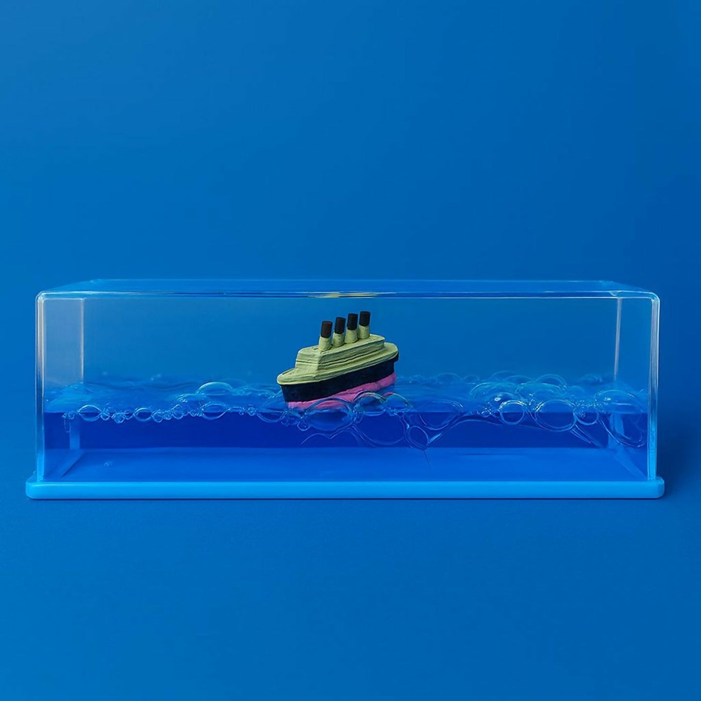 Liquid Wave Ship Motion Toy for Desk Stress Relief & Office Decoration