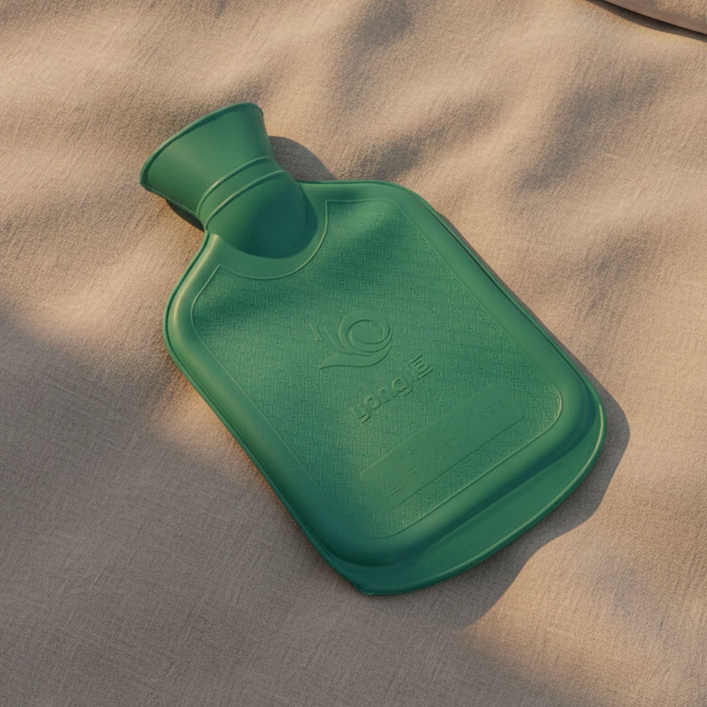 Reusable Hot Water Bottle (26 × 15.5 cm, 1 Pc)