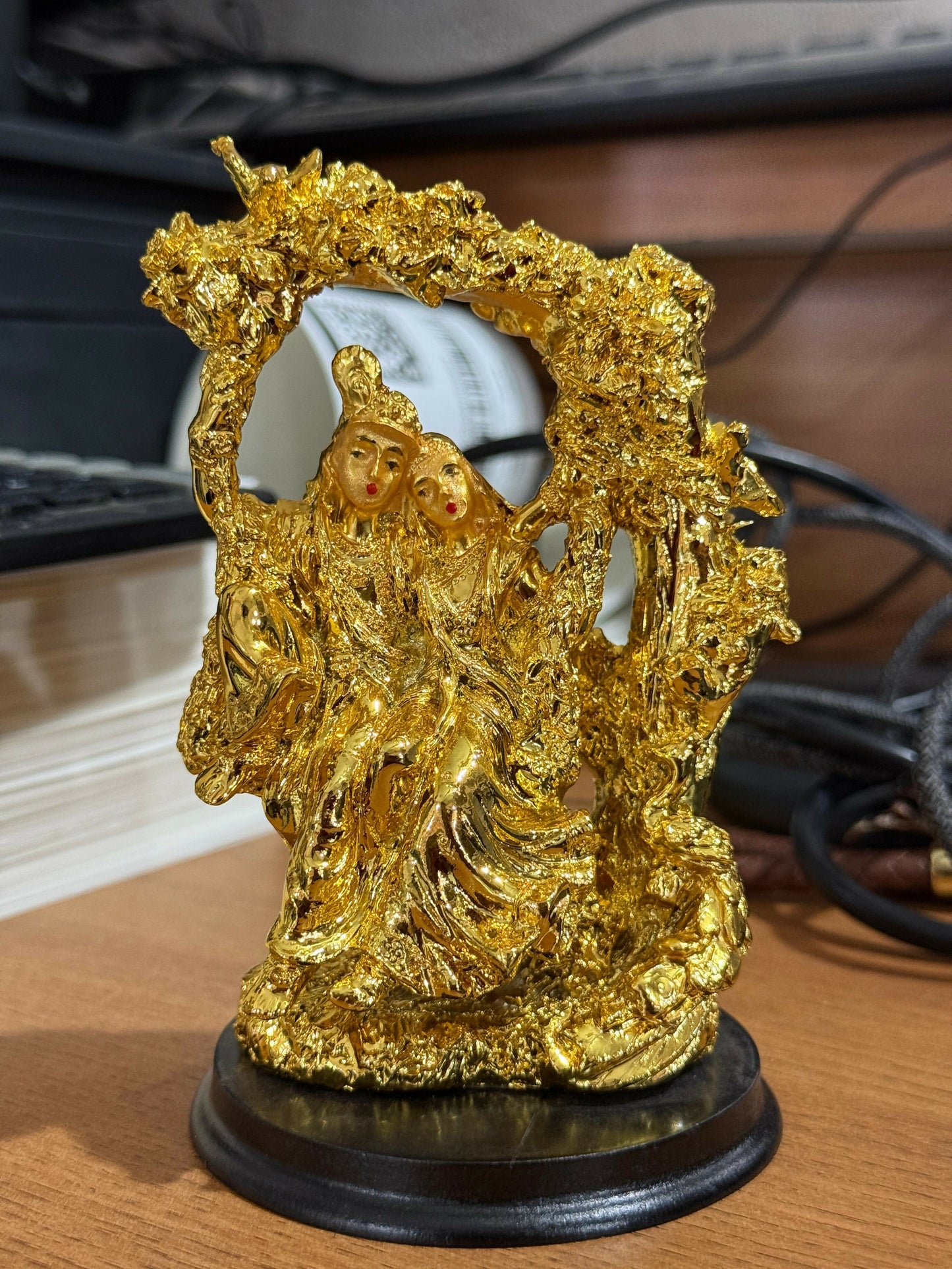 Radha Krishna Idol with Decorative Arch Showpiece for Home