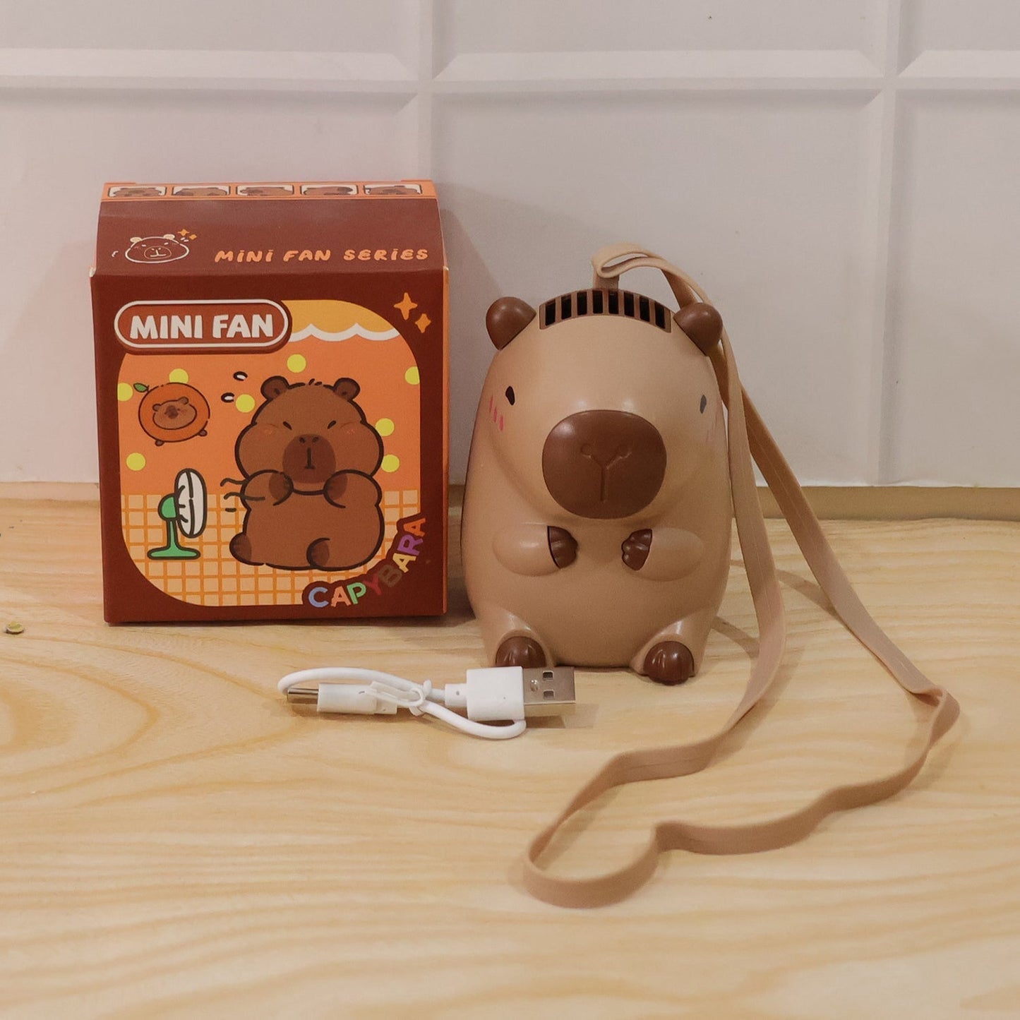 Cute Bear Shape Portable Mini Fan with Neck Strap (1 Pc)