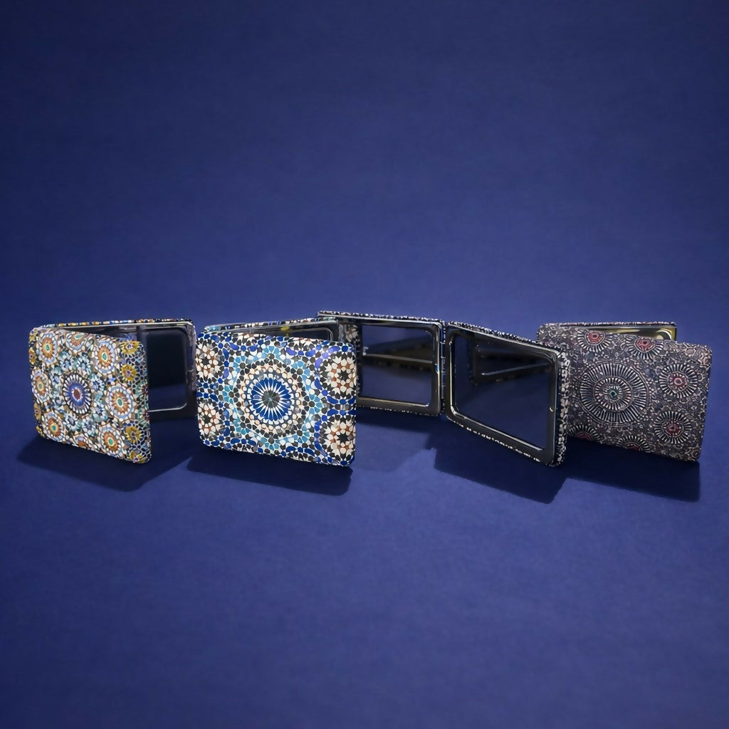 Compact Foldable Pocket Mirror with Elegant Pattern Design