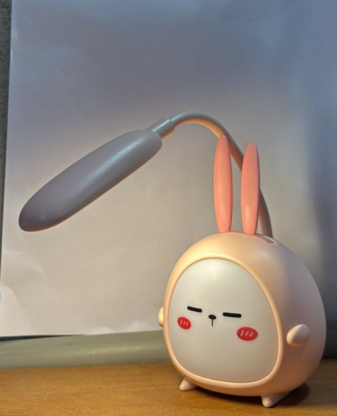 Adorable Pink Bunny Shaped LED Desk Lamp with Flexible Neck