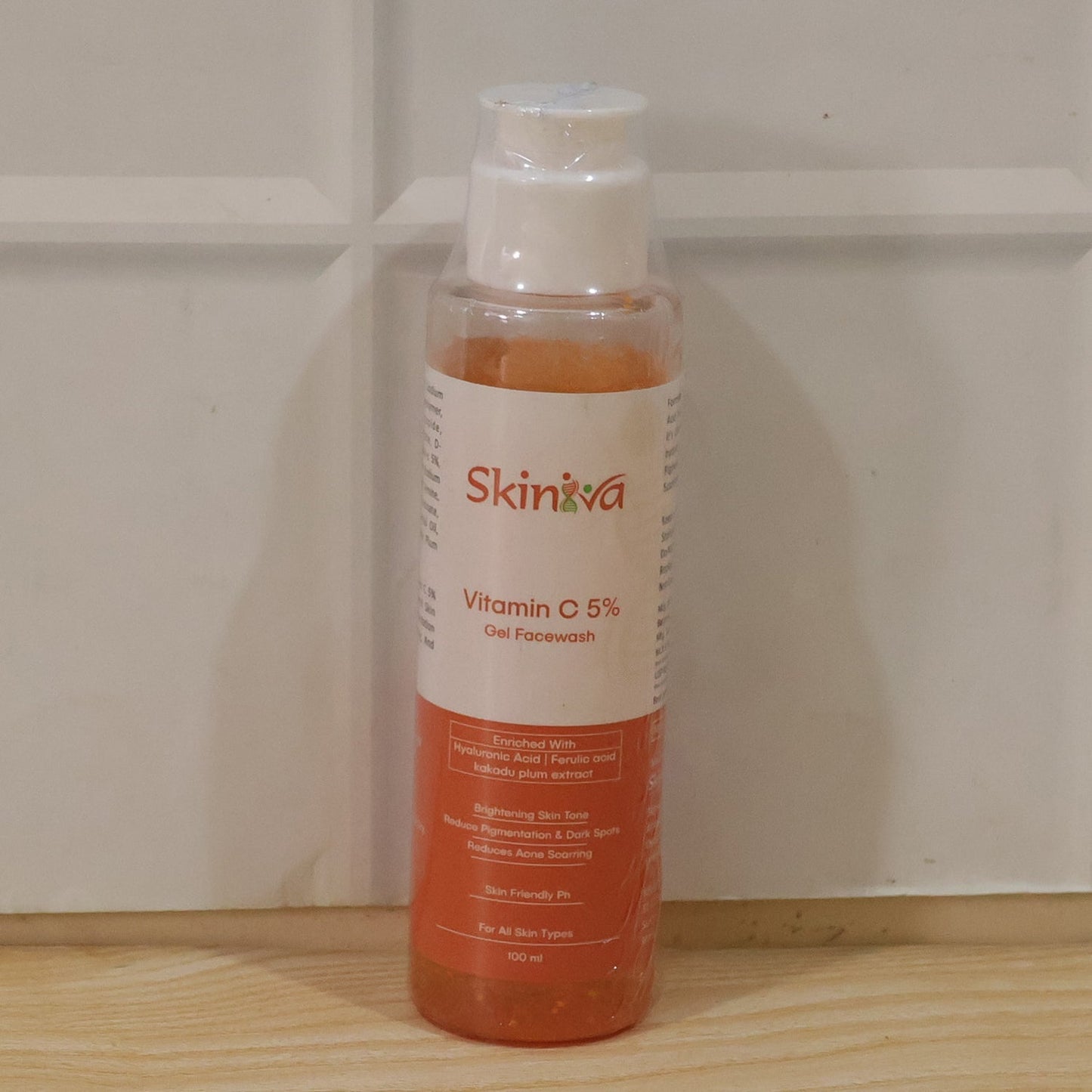 Best Deep Cleansing Vitamin C 5% Face Wash for Glowing Skin