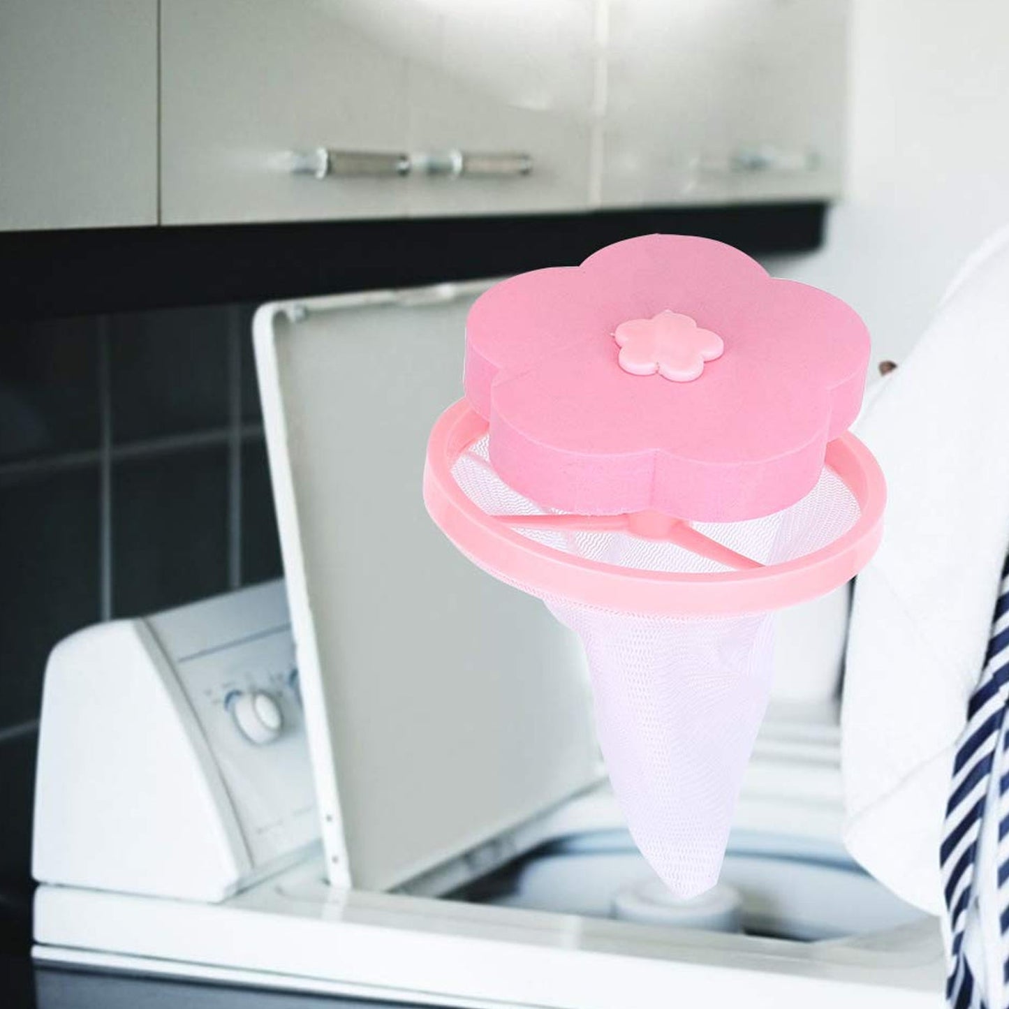 Flower Shape Reusable Laundry Lint Remover - 1 Pc