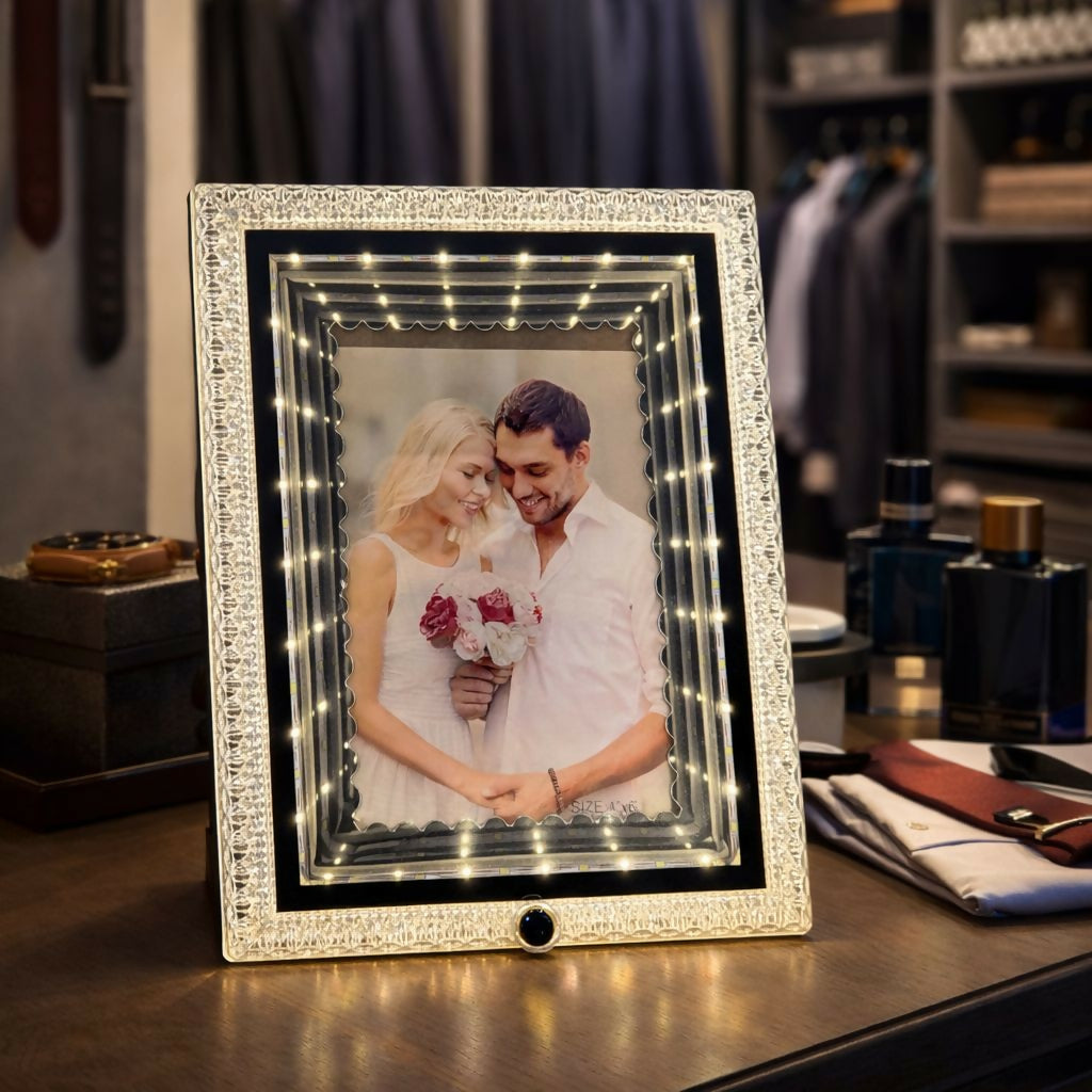 LED Photo Frame 4x6 Inch Decorative Light Frame for Couple Memories