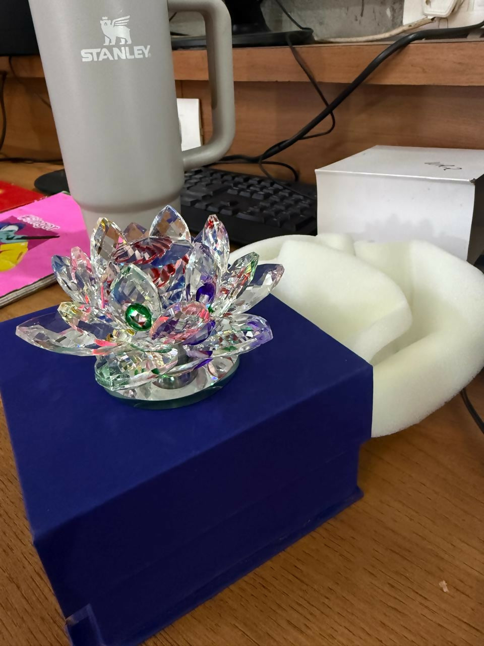 Crystal Cut Decorative Glass Lamp Shade Table Decor Showpiece