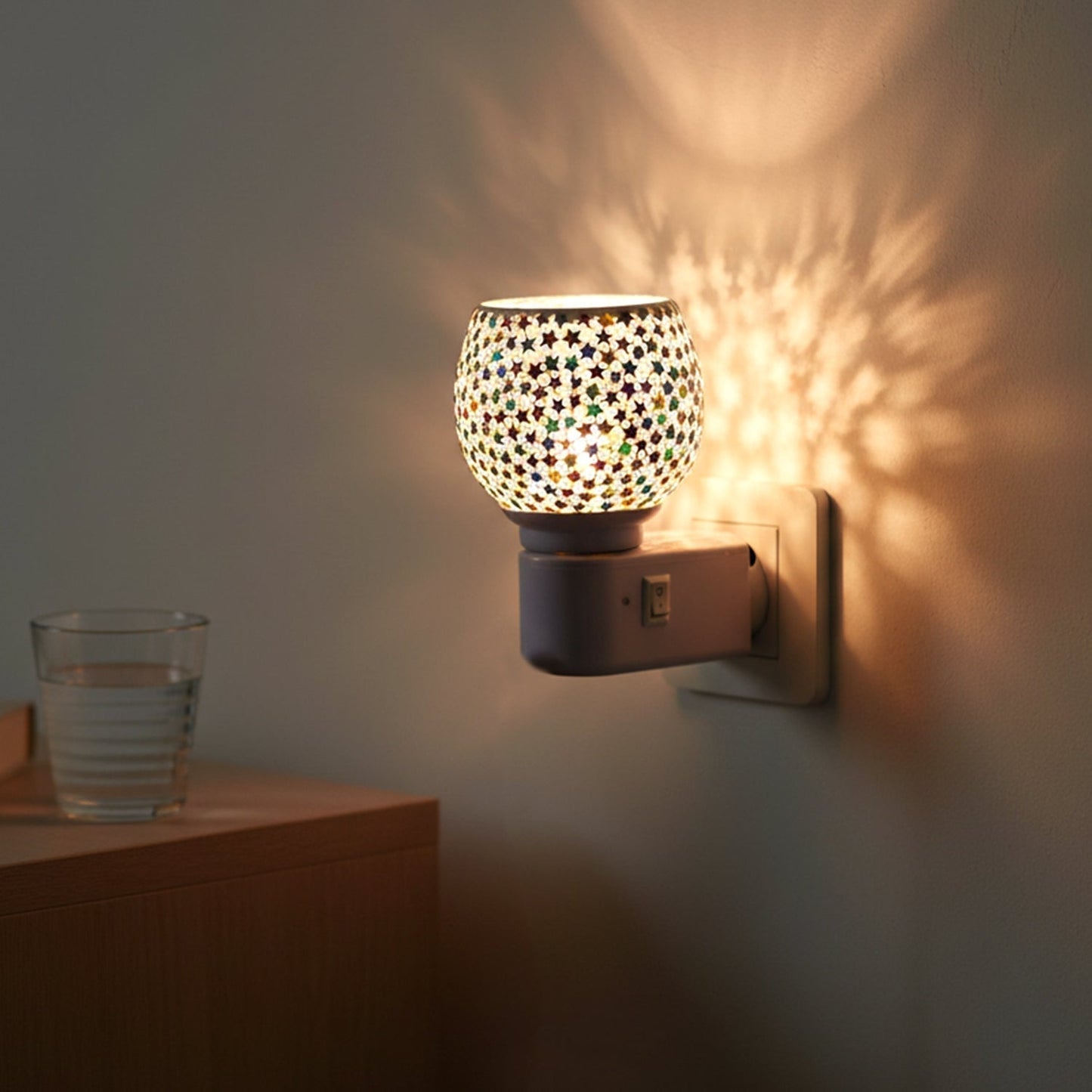 Decorative Star Pattern Mosaic Glass Plug-In Night Lamp (1 Pc)