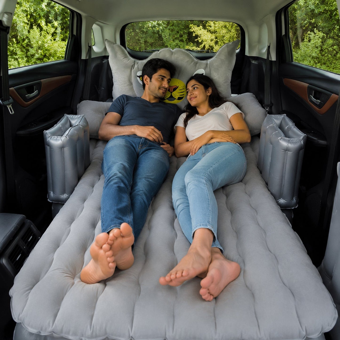Car Air Mattress Bed Set – Inflatable Travel Bed with Pillow, Cushions & Air Pump