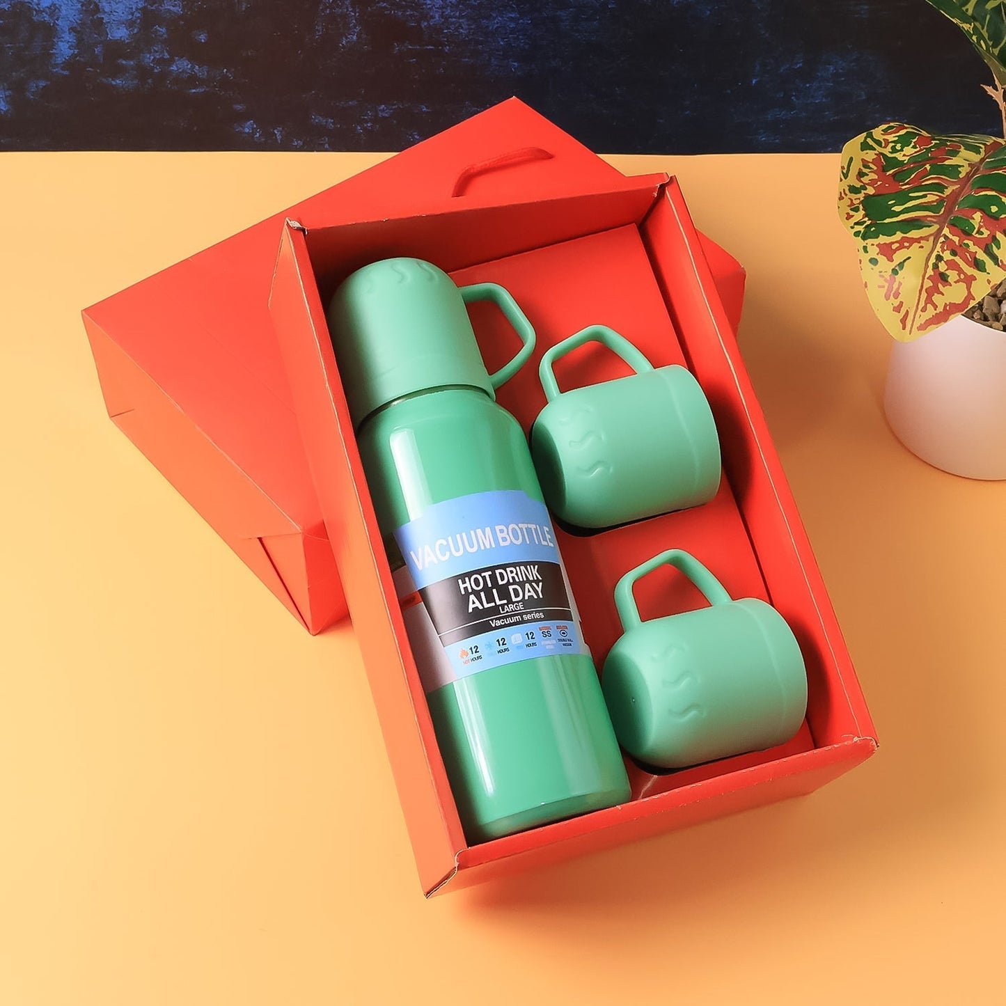 Green Vacuum Flask Set â€“ Stainless Steel Thermos with 3 Cups, Approx 500ml