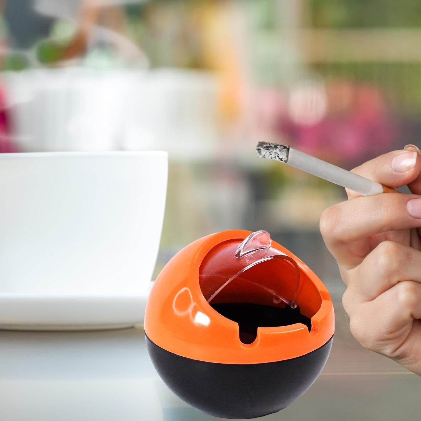Ball Ashtray PP Plastic Windproof with Lid Indoor Outdoor Patio Car Portable Ashtray