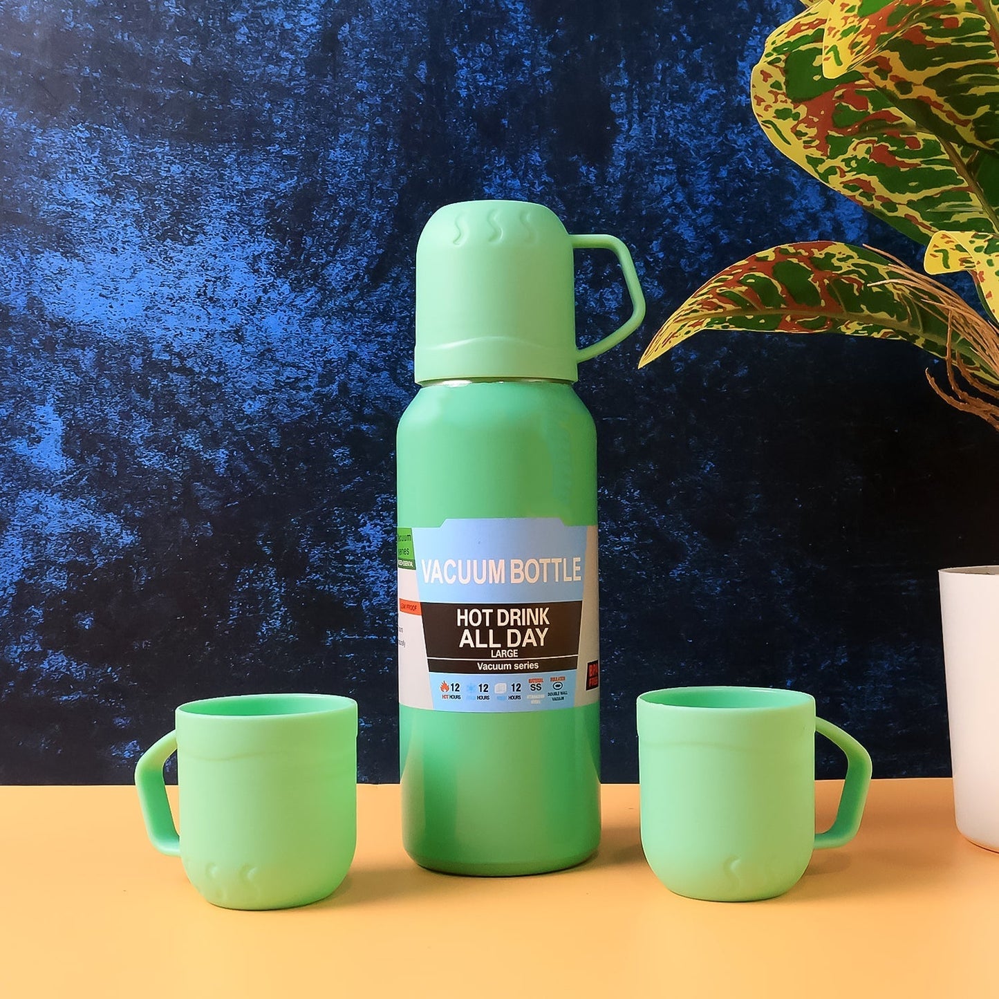 Green Vacuum Flask Set â€“ Stainless Steel Thermos with 3 Cups, Approx 500ml