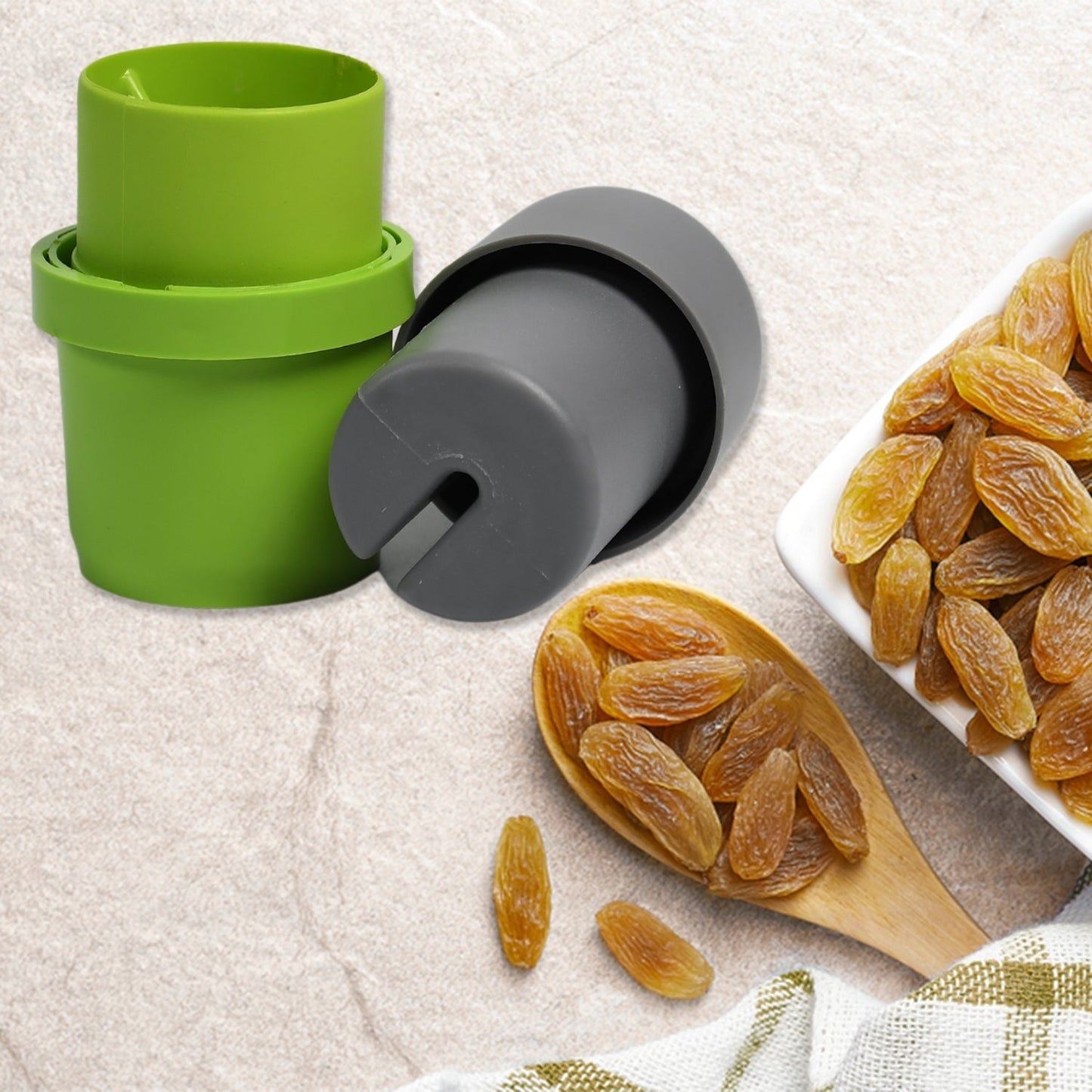 Plastic Dry Fruit and Paper Mill Grinder Slicer - 3-in-1 Blade for Chocolate and Butter, Standard, Multicolor