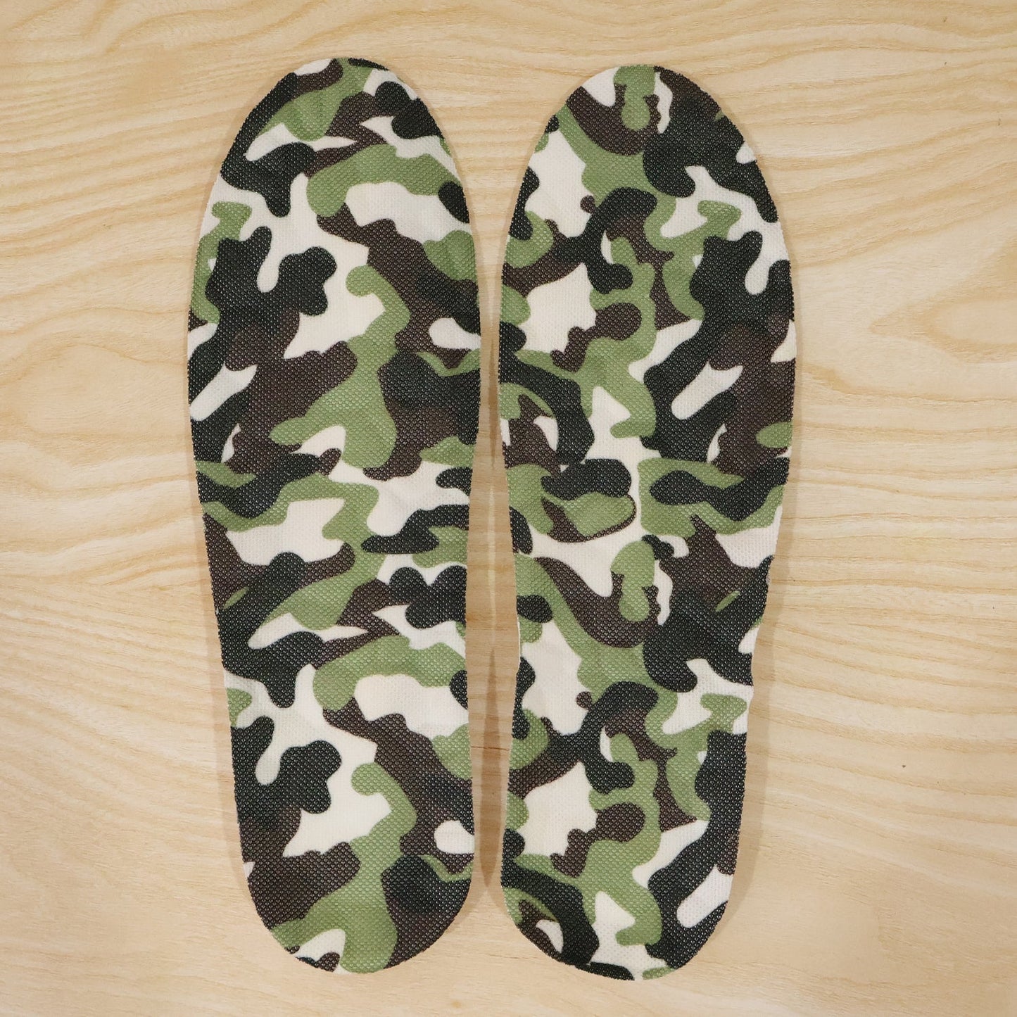 Flexible Shock Absorbing Shoe Insoles for Shoes (1 Pair, 39 to 42 Size)