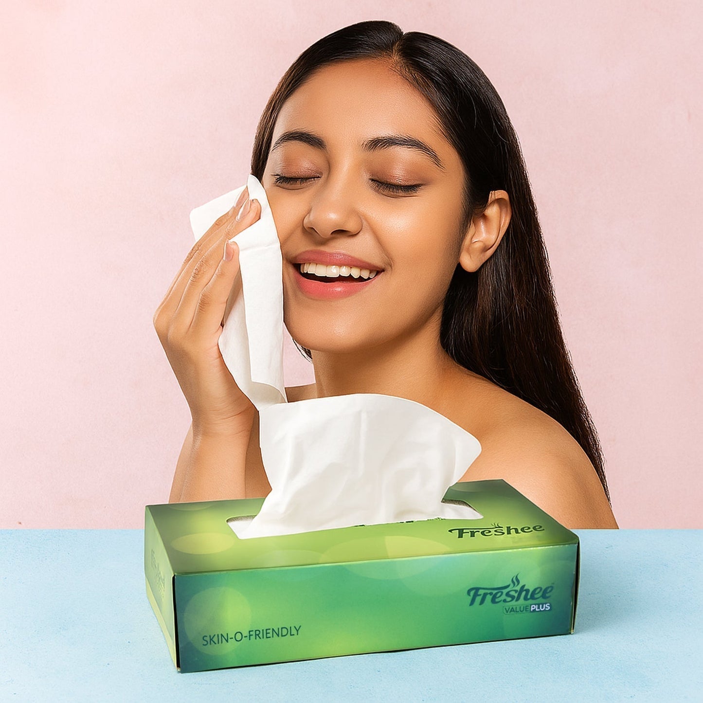 Freshee Premium Skin-Friendly Facial Tissues â€” 100 Pc Box (18 x 20 cm)
