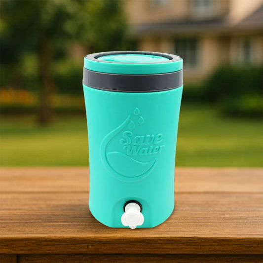 Multicolored 5L Water Rover Jug: Insulated Plastic Jug with Sturdy Handle
