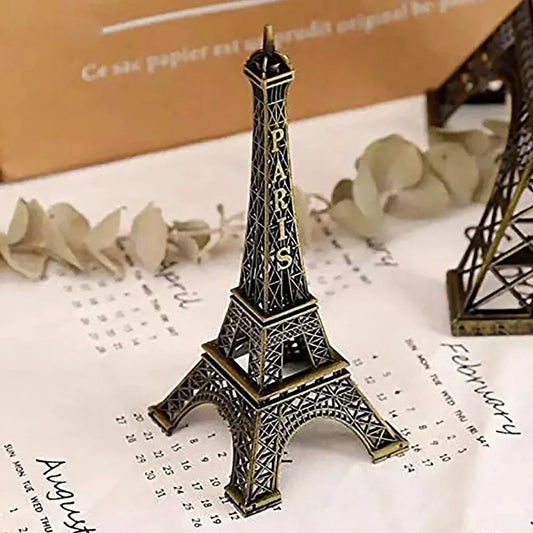 Miniature Eiffel Tower Statue â€“ 13 cm Height Ã— 5 cm Width