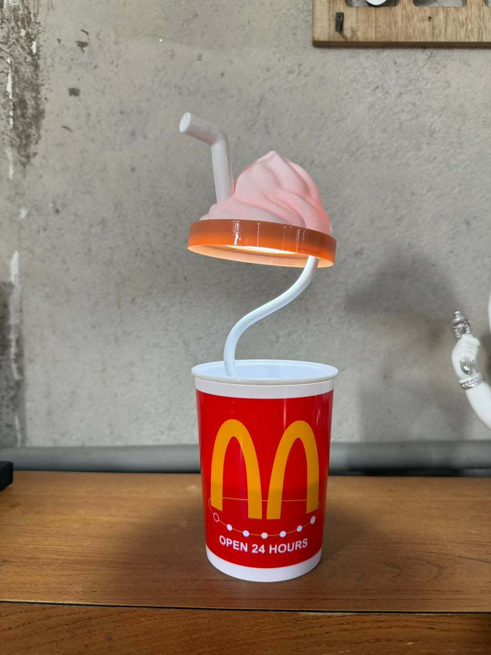 Ice Cream Style LED Desk Lamp with Pen Holder Flexible Study Lamp
