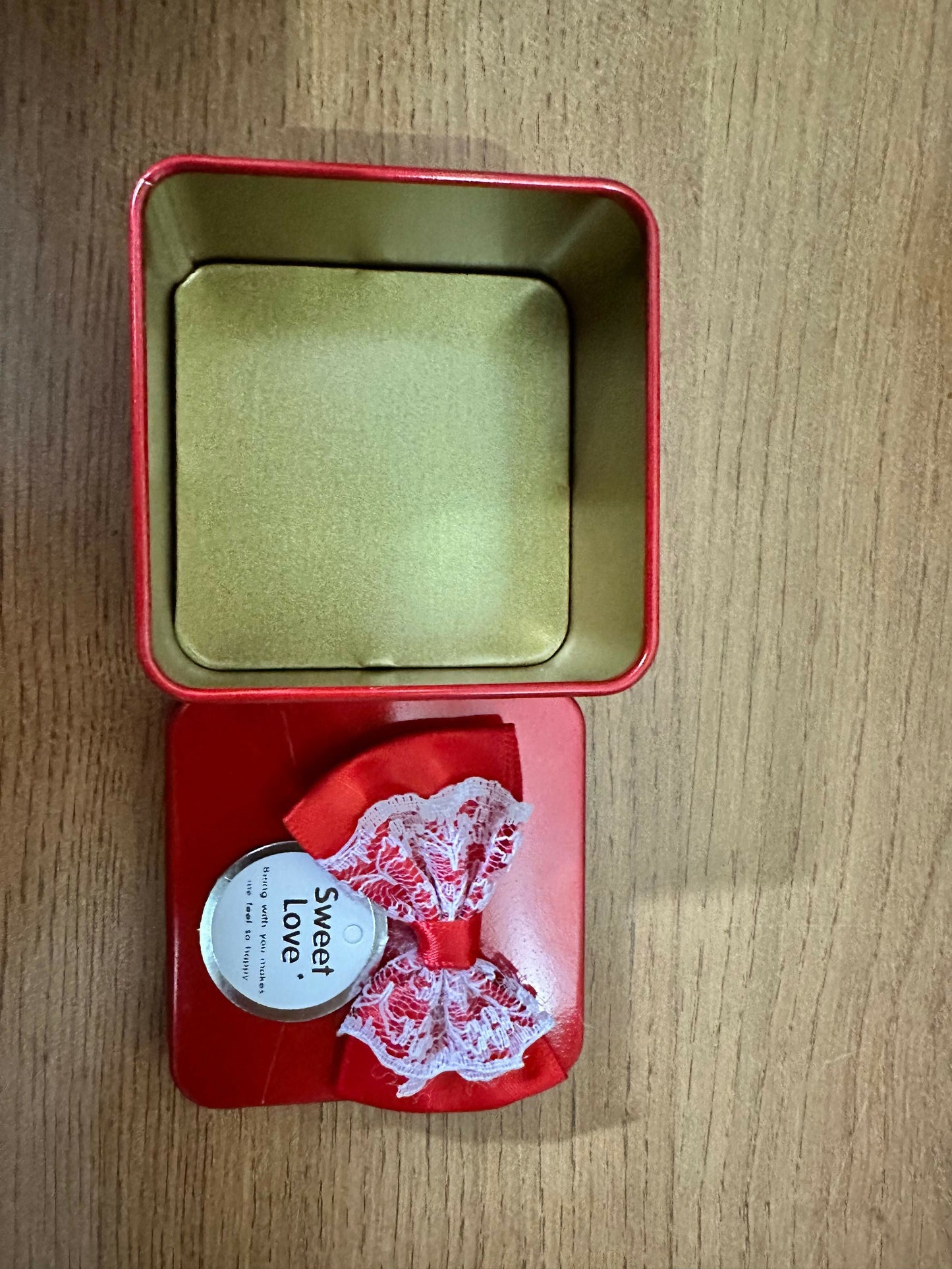 Mini Gift Box with Bow â€“ Decorative Storage & Jewelry Box