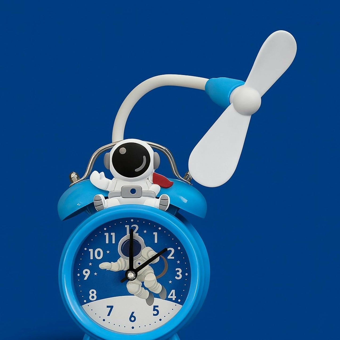Astronaut Design Kids Alarm Clock with Cooling Fan | Cute Blue Cartoon Space Themed Table Clock for Kids Bedroom, Study Table & Gifting | Silent Analog Quartz Clock with Fan â€“ Battery Operated