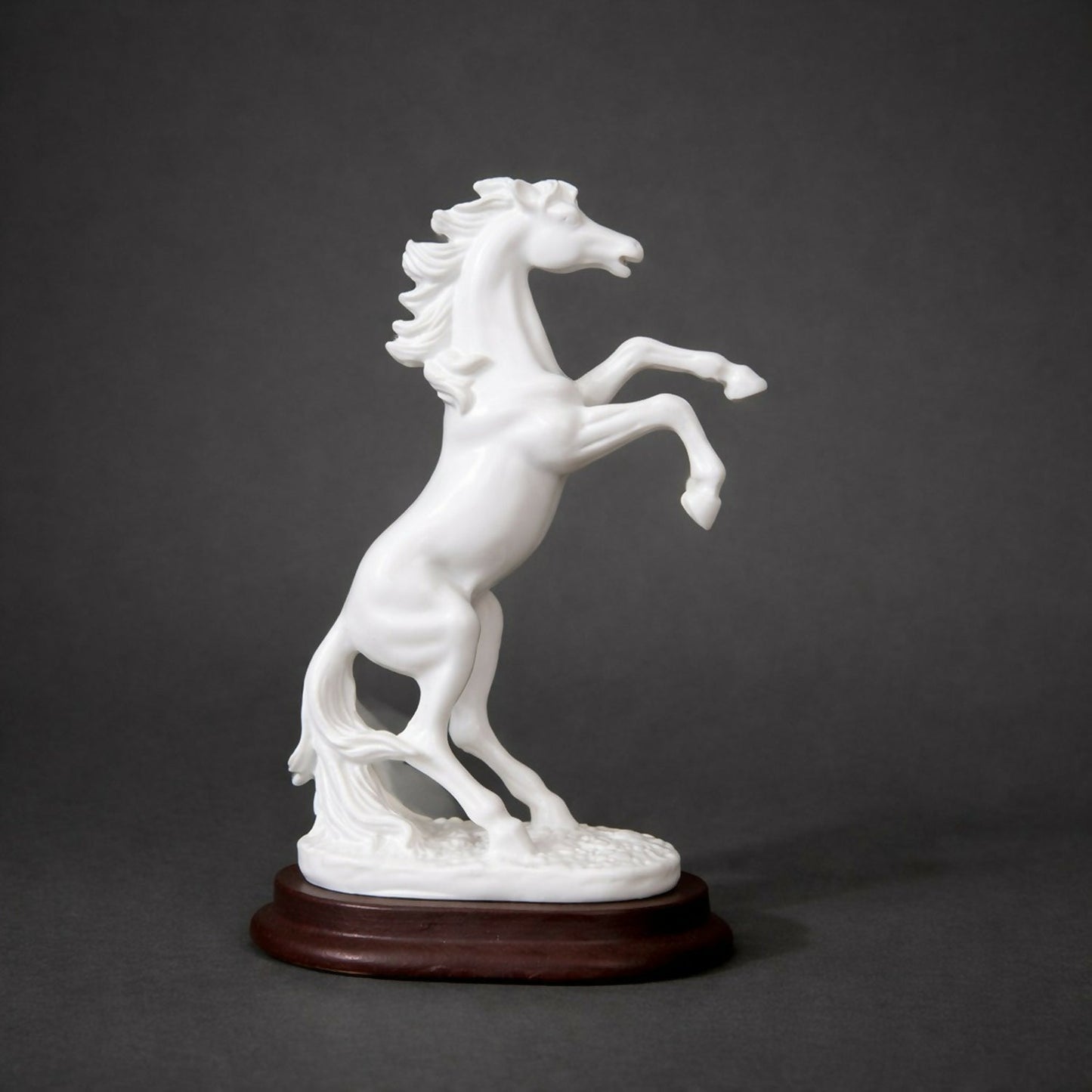 White Horse poly-resin Showpiece Statue for Home & Office DÃ©cor