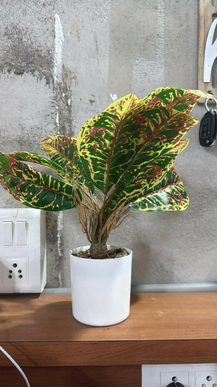 Artificial Decorative Leaf Plant with Pot for Home & Office Table DÃ©cor