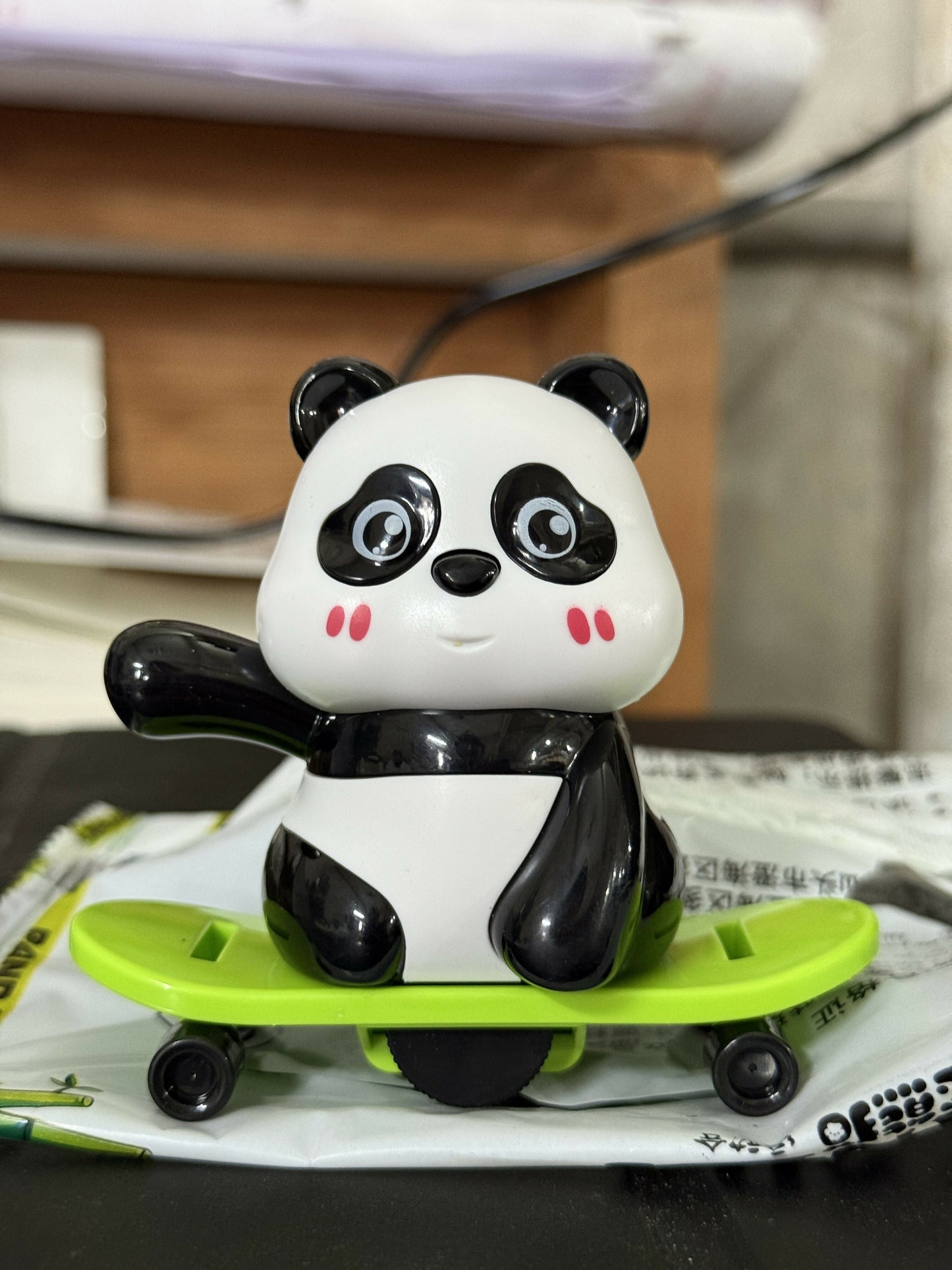 Wind-Up Panda Skateboard Toy for Kids with Moving Wheels